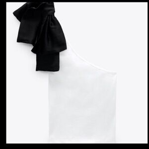 One-Shoulder White Top with Black Ruffle zara